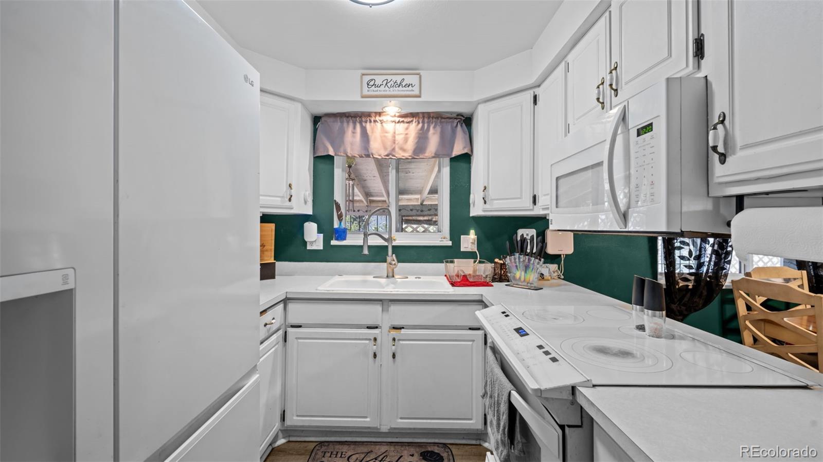 MLS Image #8 for 3630  brentwood terrace,colorado springs, Colorado