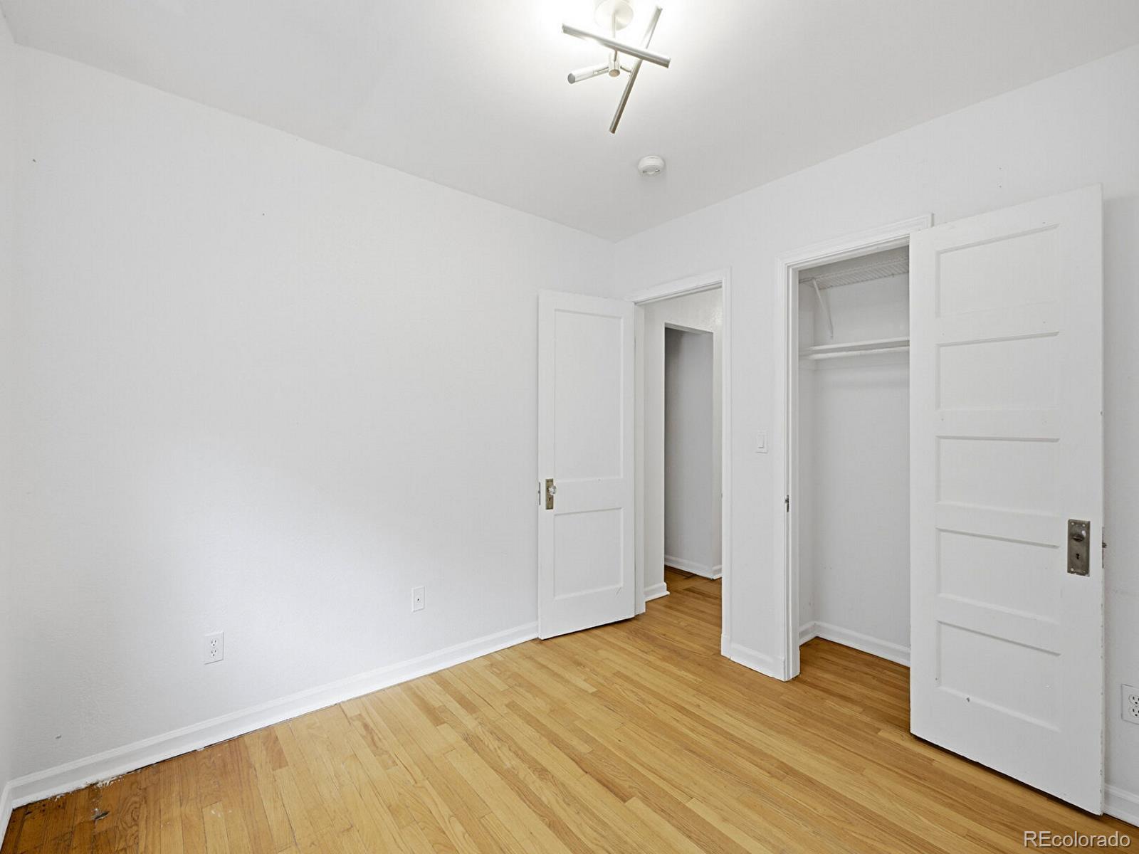MLS Image #21 for 1528 n emerson street 2,denver, Colorado