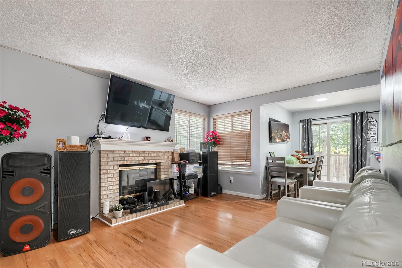 MLS Image #4 for 2375 s harlan street,denver, Colorado