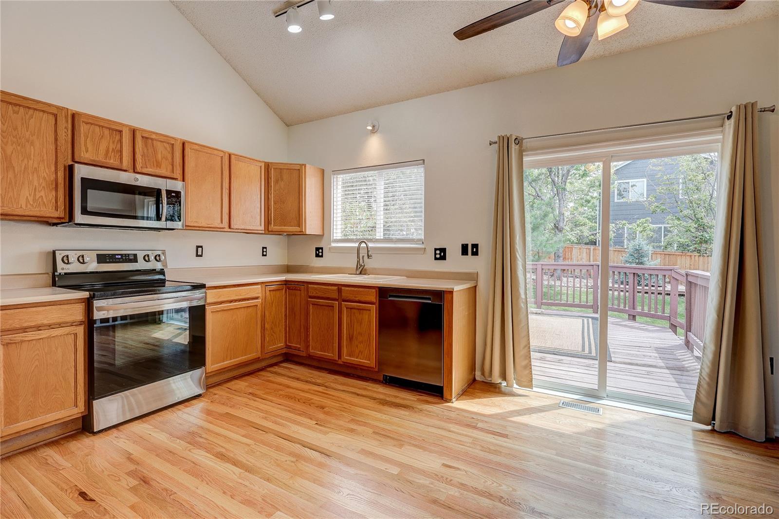 MLS Image #4 for 9635  newcastle drive,littleton, Colorado