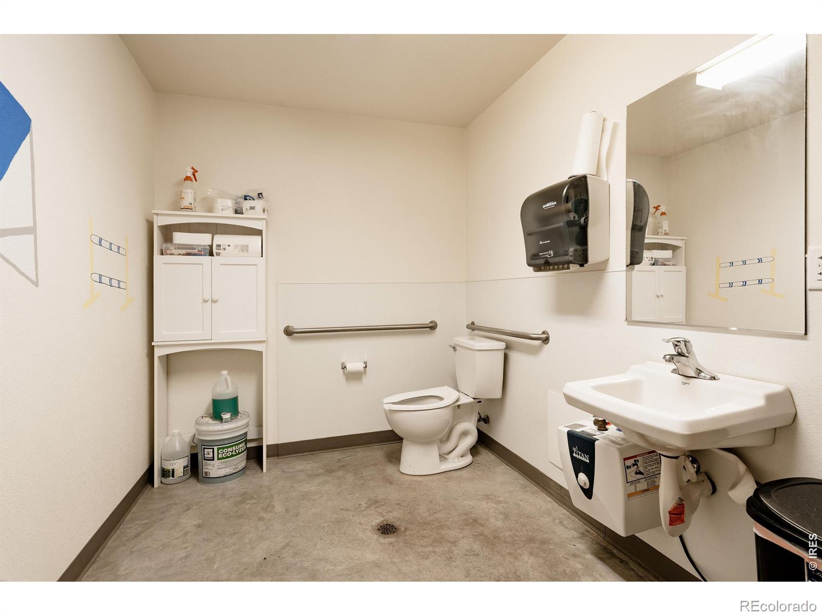 MLS Image #16 for 28464  highway 257 ,greeley, Colorado