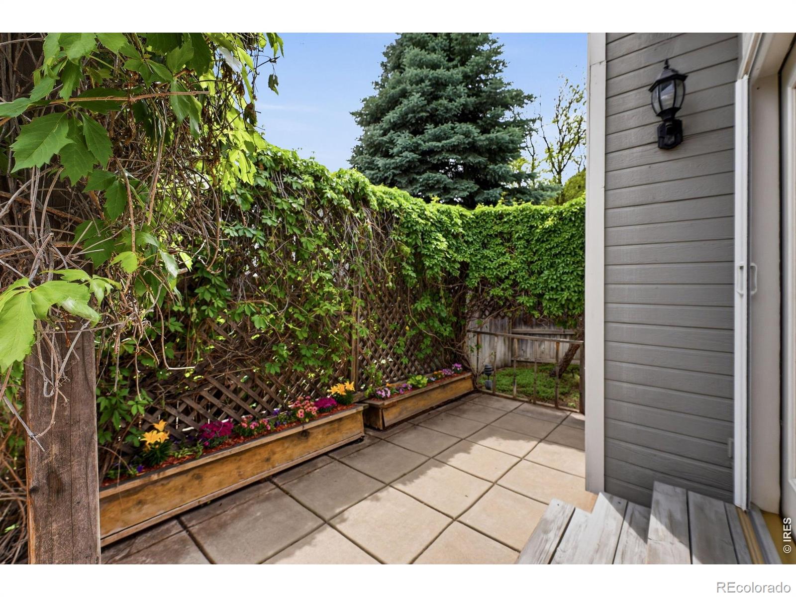 MLS Image #37 for 2212 s nome court,aurora, Colorado