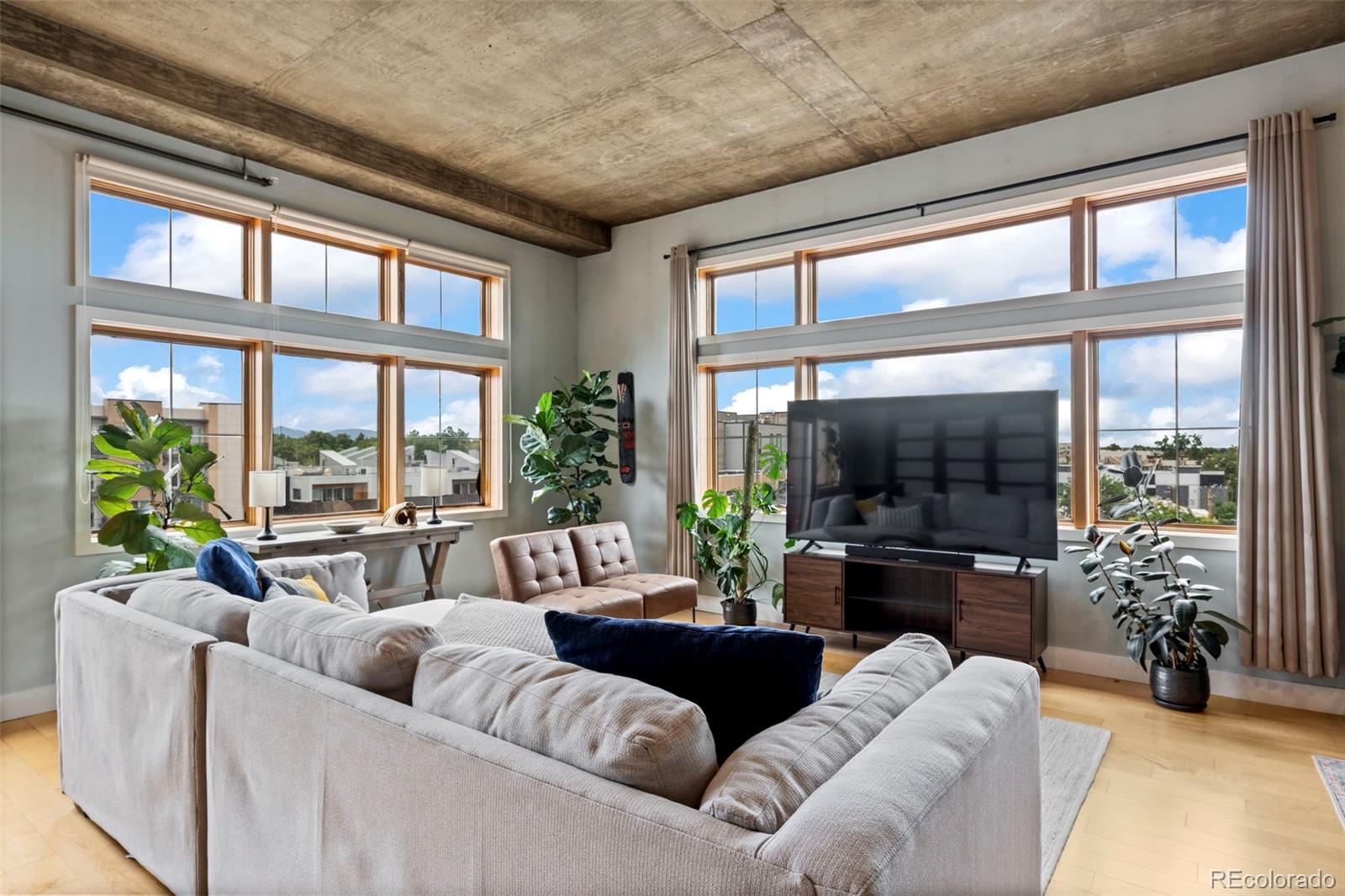 MLS Image #3 for 1925 w 32nd avenue 504,denver, Colorado