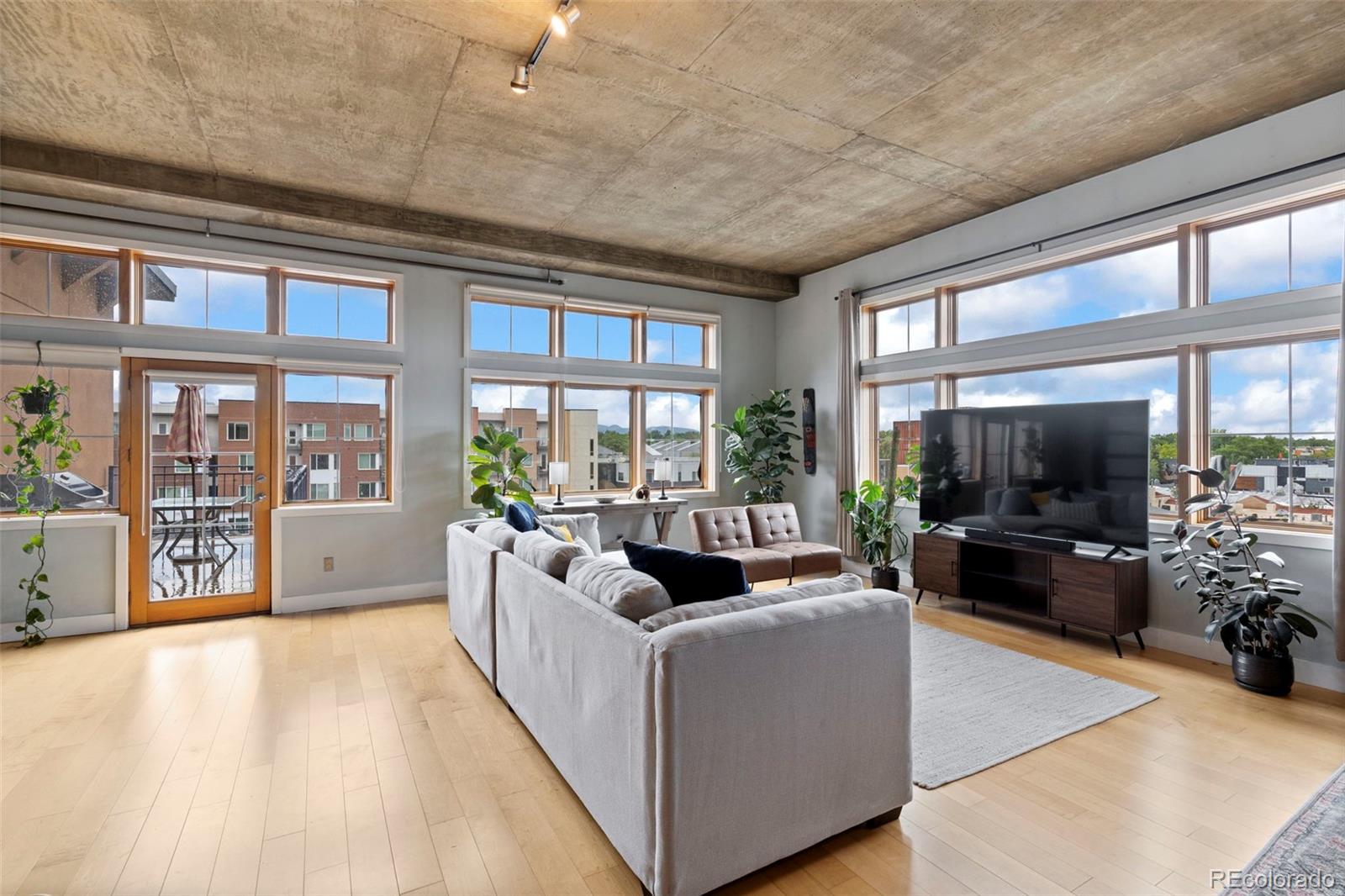 MLS Image #4 for 1925 w 32nd avenue 504,denver, Colorado