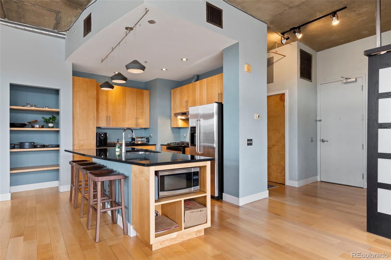 MLS Image #7 for 1925 w 32nd avenue 504,denver, Colorado