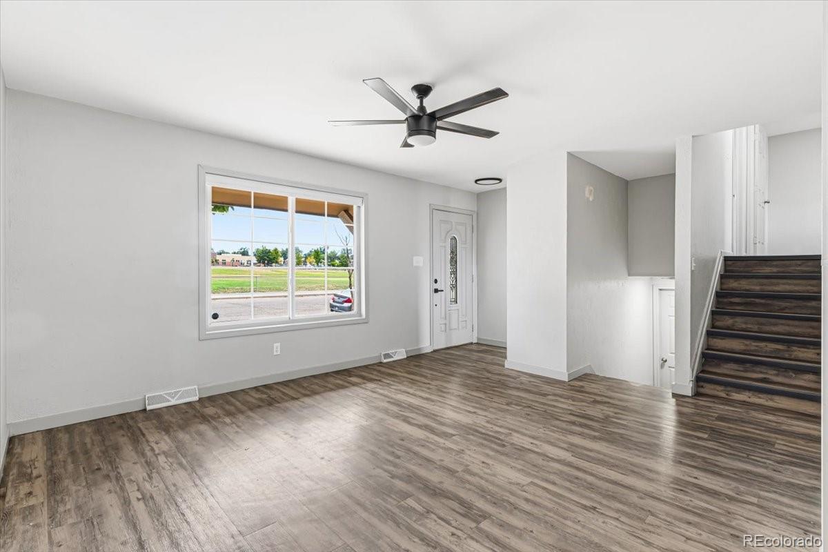 MLS Image #3 for 1364  nueva vista drive,denver, Colorado
