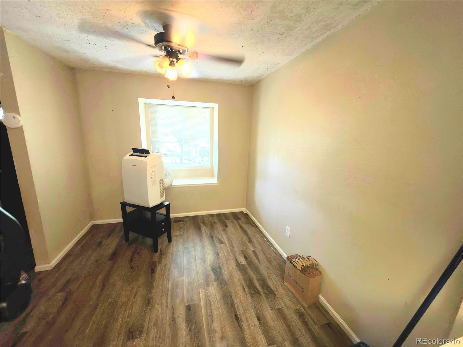 MLS Image #10 for 10148  quivas street,denver, Colorado