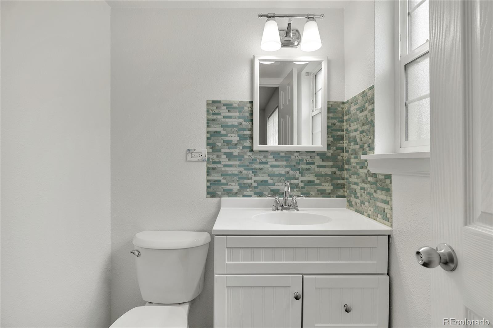 MLS Image #13 for 9320 e girard avenue,denver, Colorado
