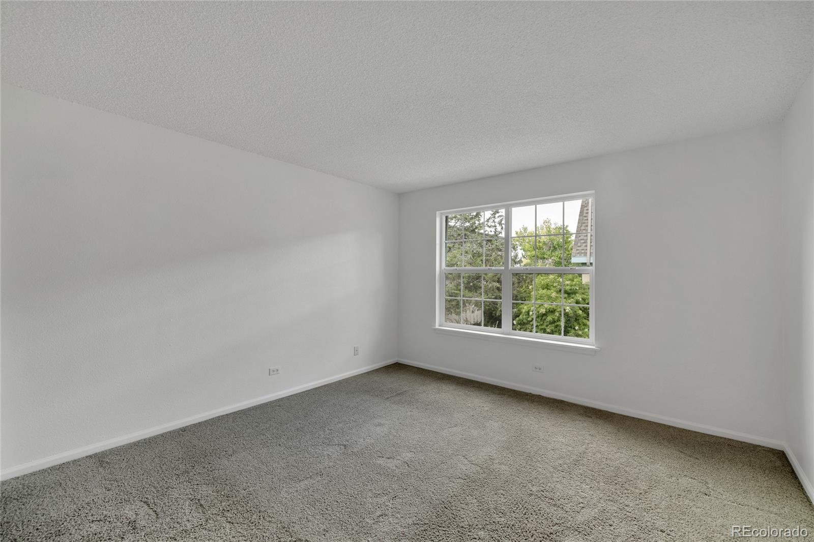 MLS Image #17 for 9320 e girard avenue,denver, Colorado