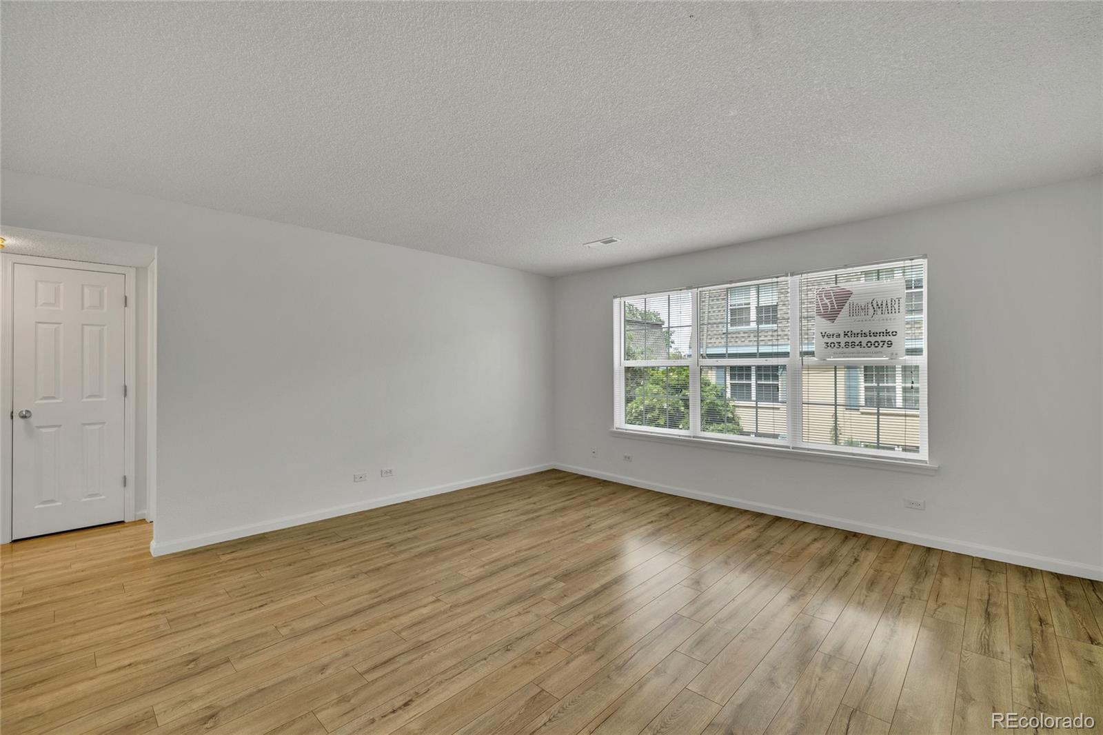 MLS Image #9 for 9320 e girard avenue,denver, Colorado