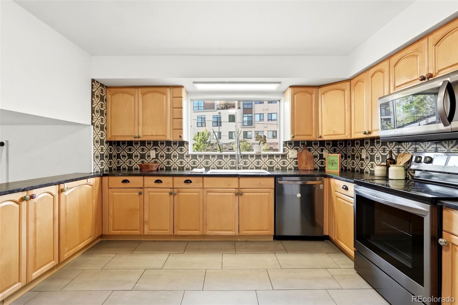 MLS Image #41 for 5535 e custer place,denver, Colorado