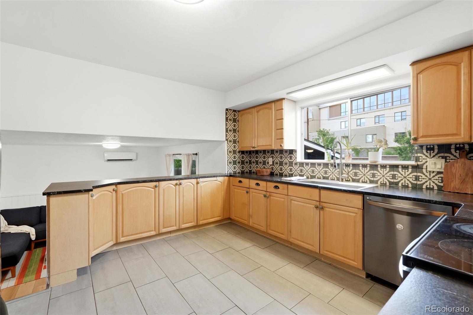 MLS Image #42 for 5535 e custer place,denver, Colorado