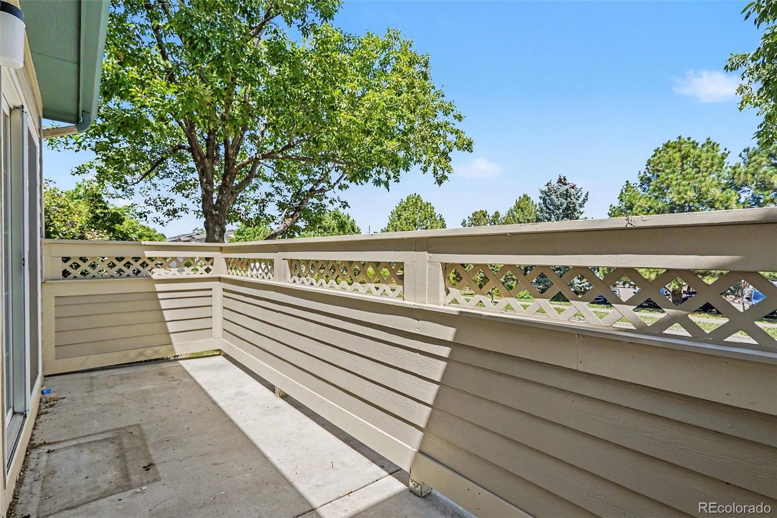 MLS Image #14 for 9741 e hawaii place,denver, Colorado