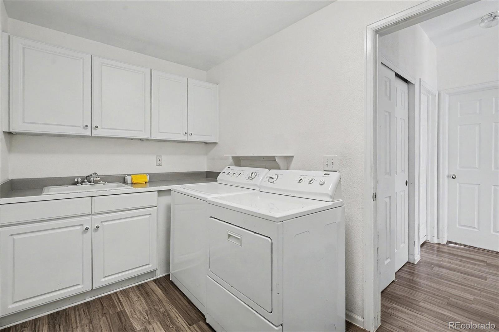 MLS Image #23 for 9741 e hawaii place,denver, Colorado