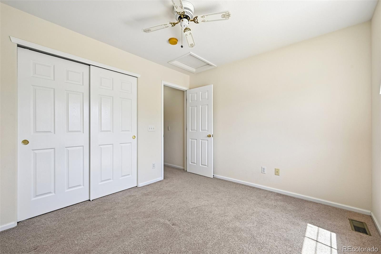 MLS Image #11 for 2531  cove creek court,littleton, Colorado