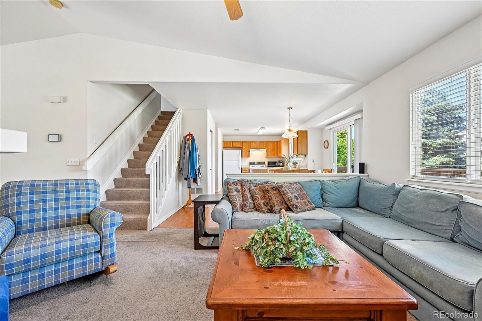 MLS Image #6 for 2531  cove creek court,littleton, Colorado