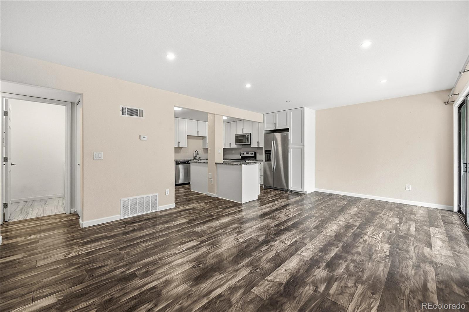 MLS Image #5 for 4896 s dudley street,littleton, Colorado