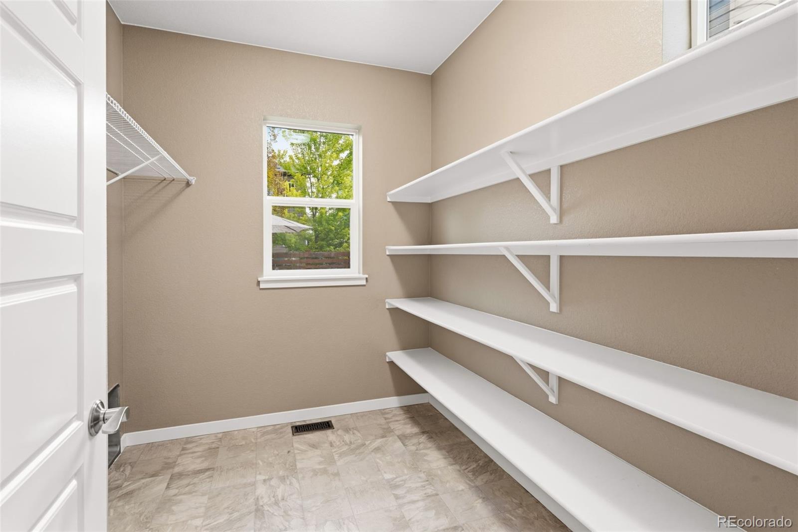 MLS Image #14 for 56  starlight circle,erie, Colorado