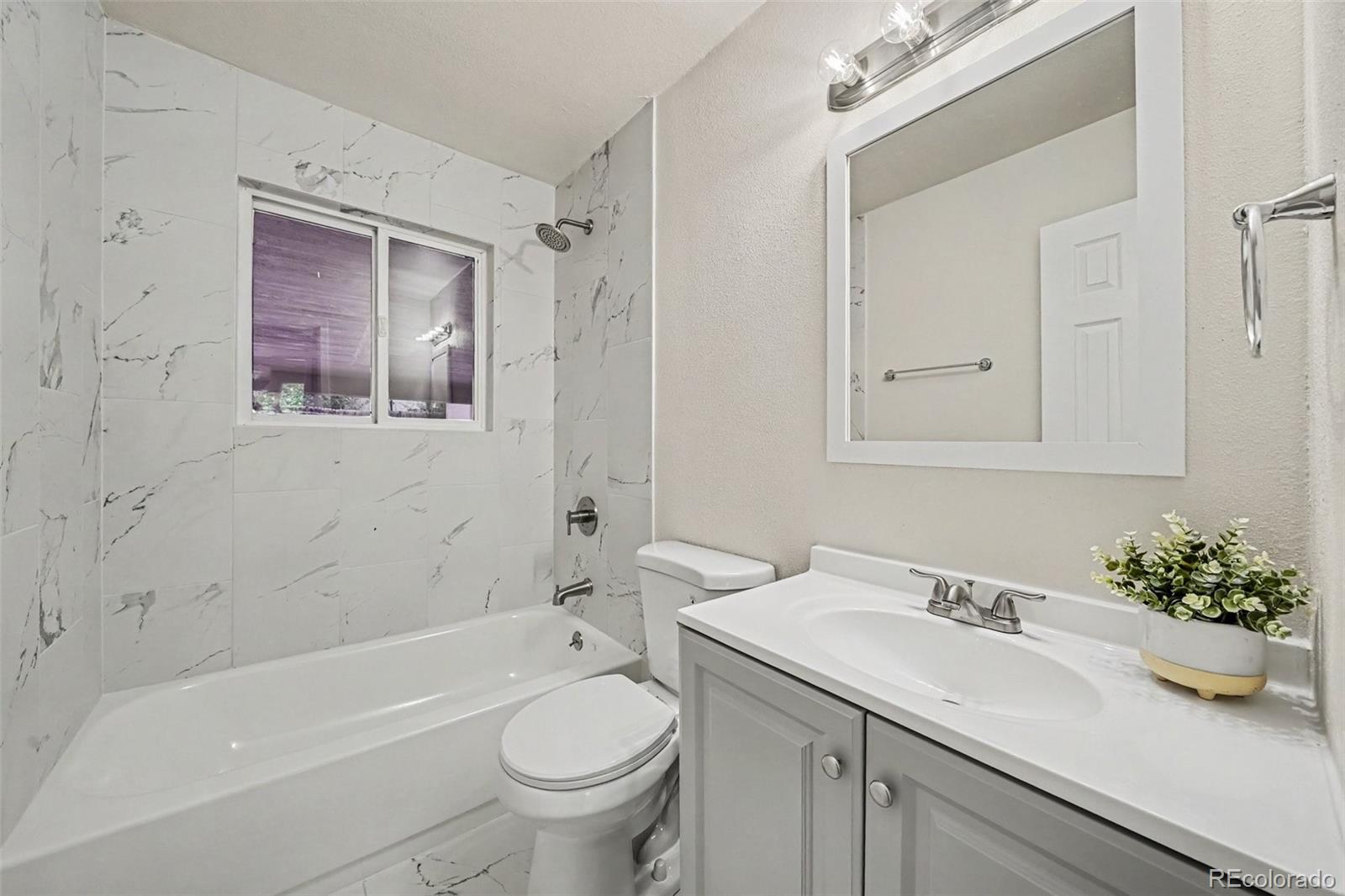 MLS Image #15 for 2122  doniphan drive,colorado springs, Colorado