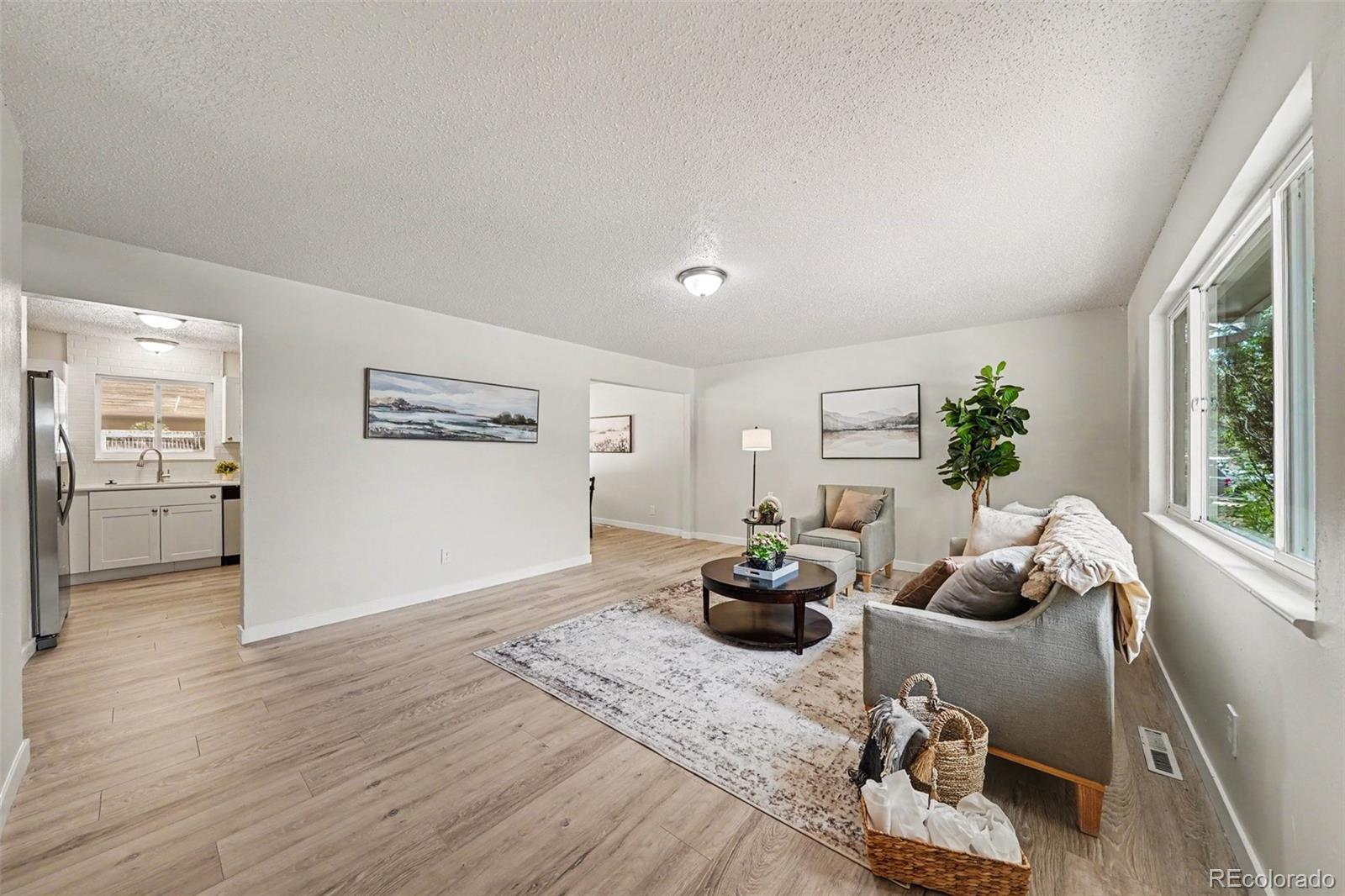 MLS Image #3 for 2122  doniphan drive,colorado springs, Colorado