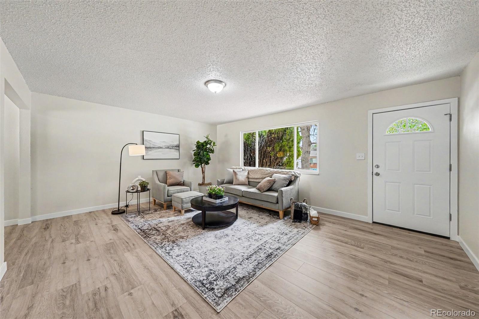 MLS Image #4 for 2122  doniphan drive,colorado springs, Colorado