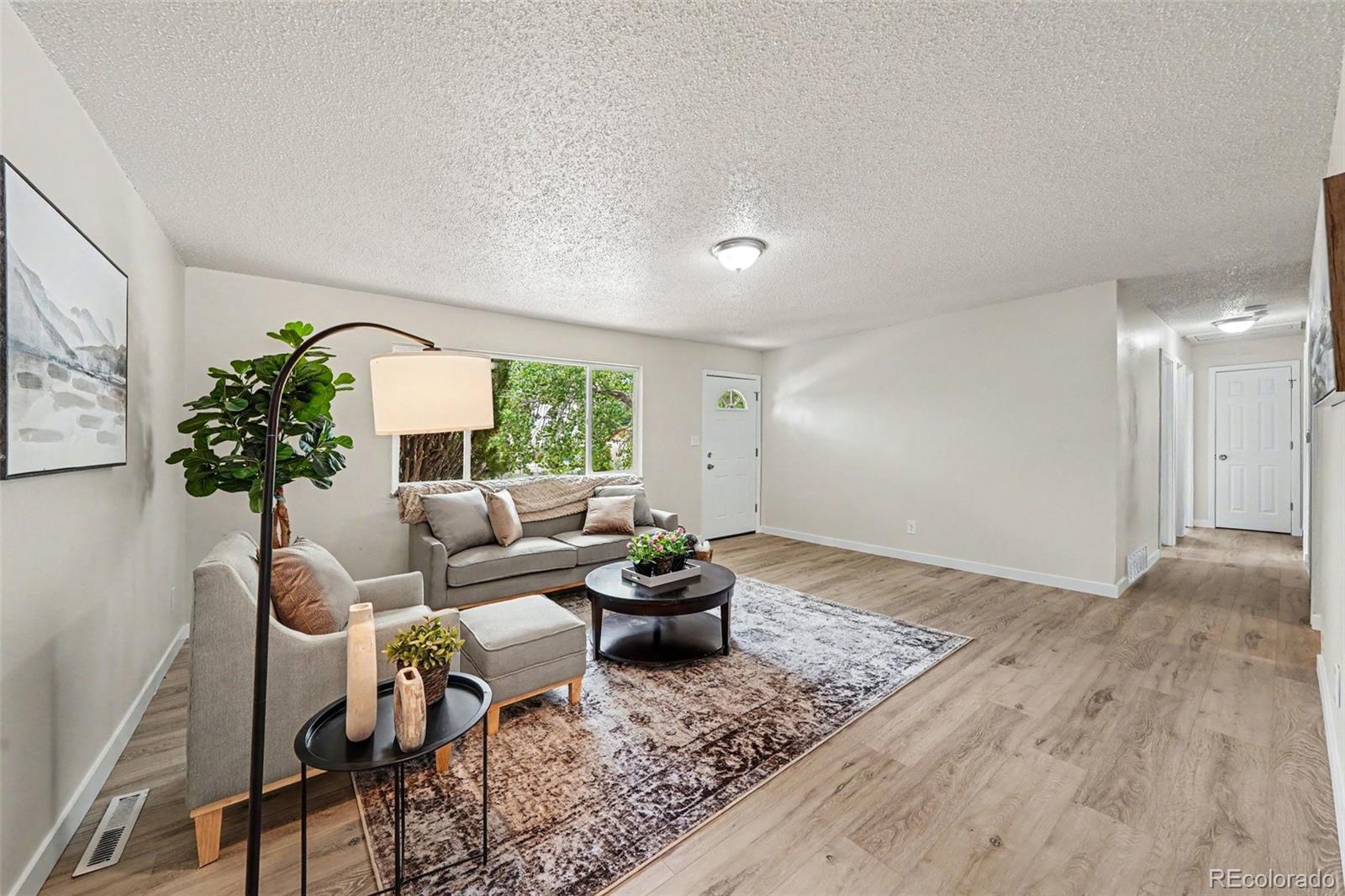 MLS Image #6 for 2122  doniphan drive,colorado springs, Colorado