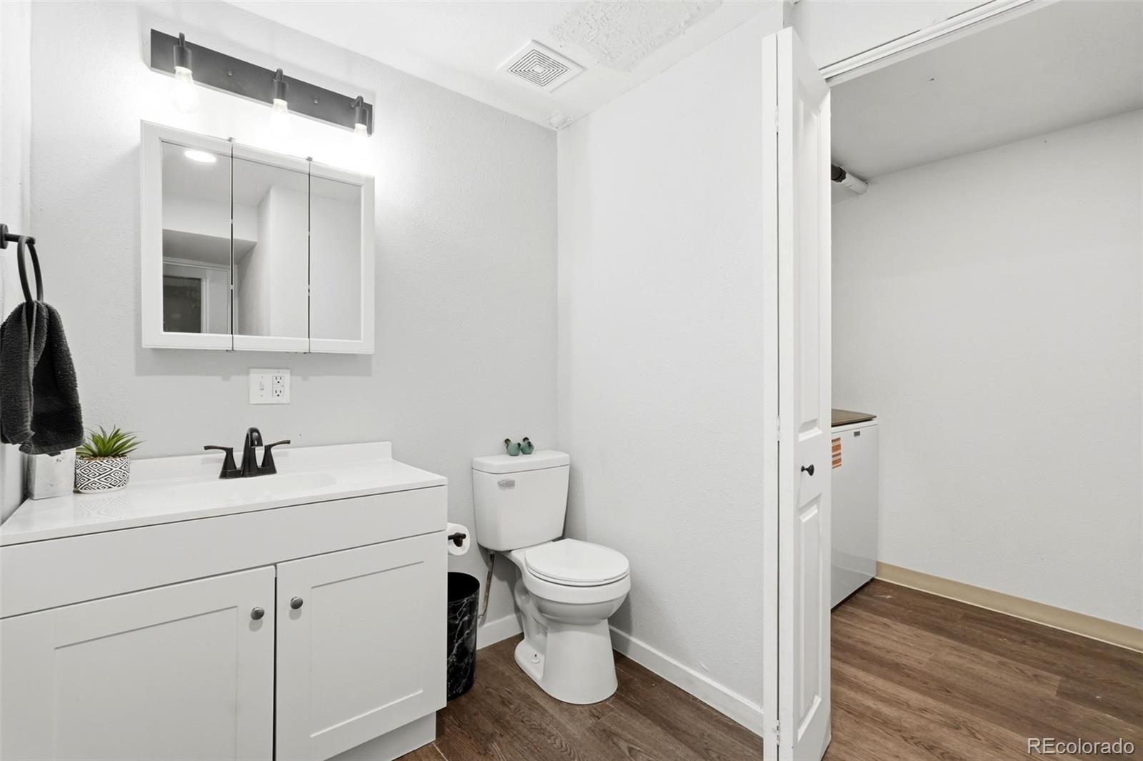 MLS Image #26 for 19695 e amherst drive,aurora, Colorado