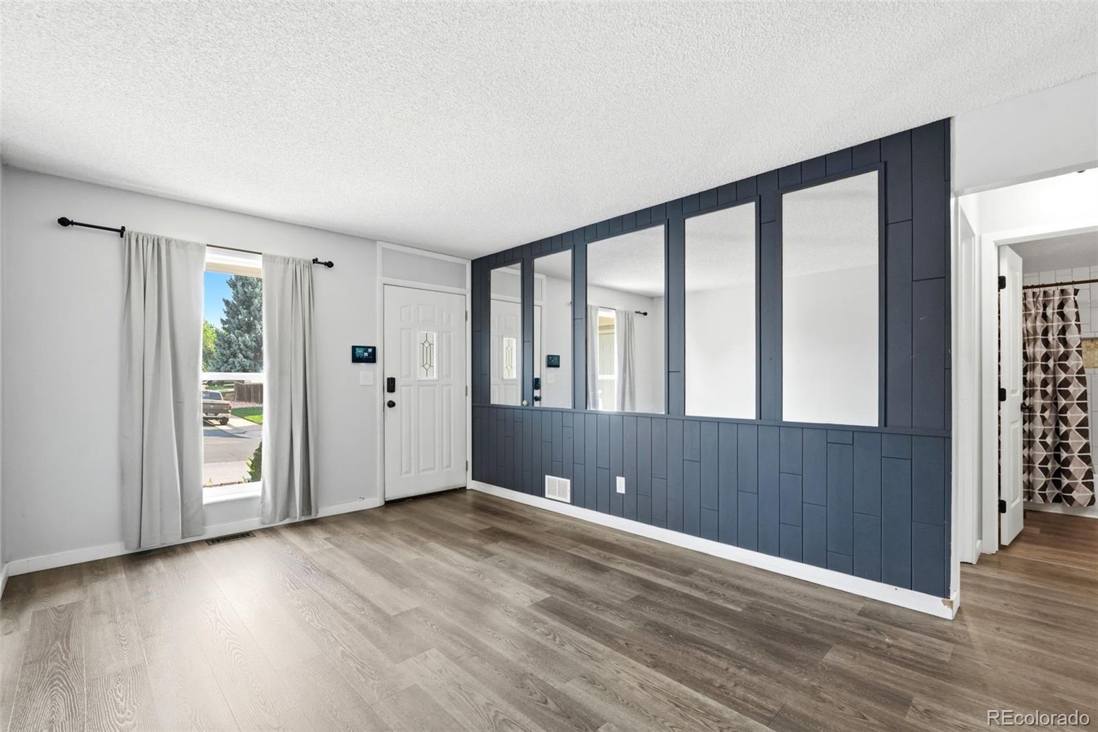 MLS Image #3 for 19695 e amherst drive,aurora, Colorado
