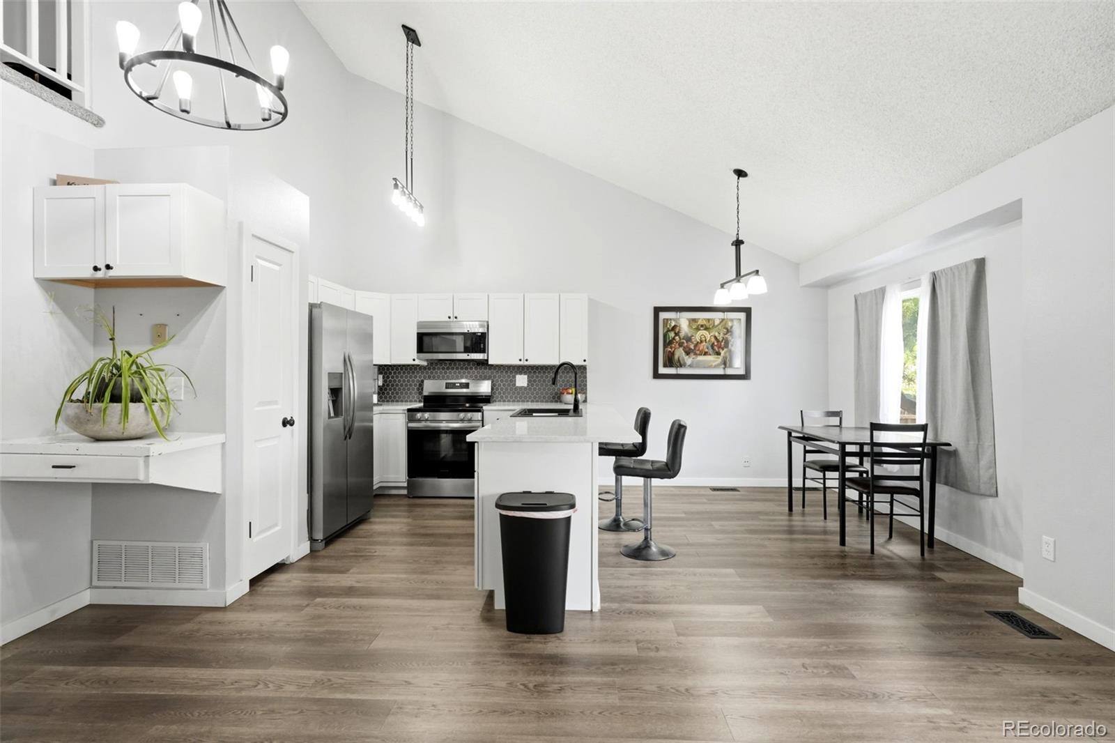 MLS Image #9 for 19695 e amherst drive,aurora, Colorado