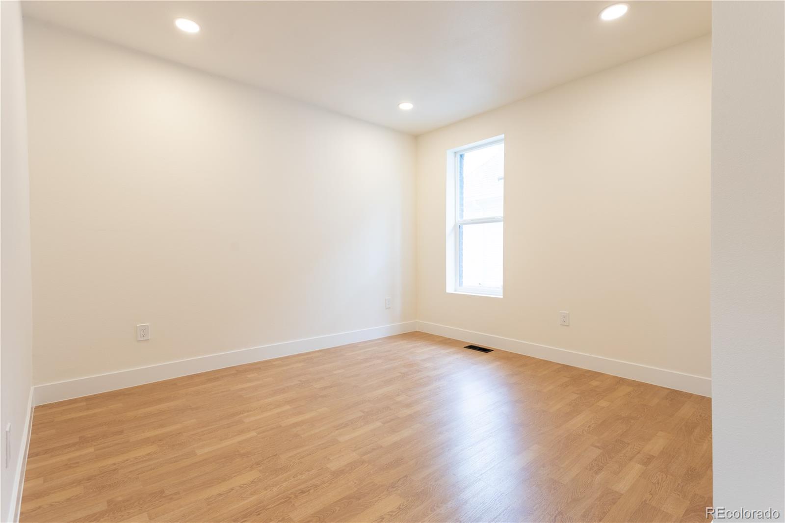 MLS Image #29 for 3928  vallejo street,denver, Colorado