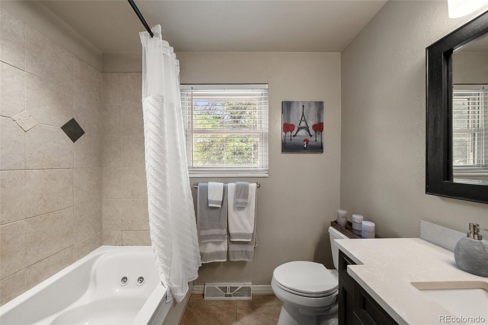 MLS Image #14 for 341 s krameria street,denver, Colorado
