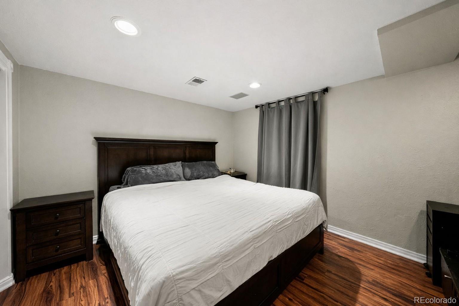MLS Image #30 for 341 s krameria street,denver, Colorado