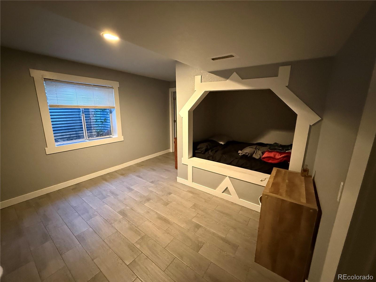 MLS Image #11 for 12272 e burlington place,denver, Colorado