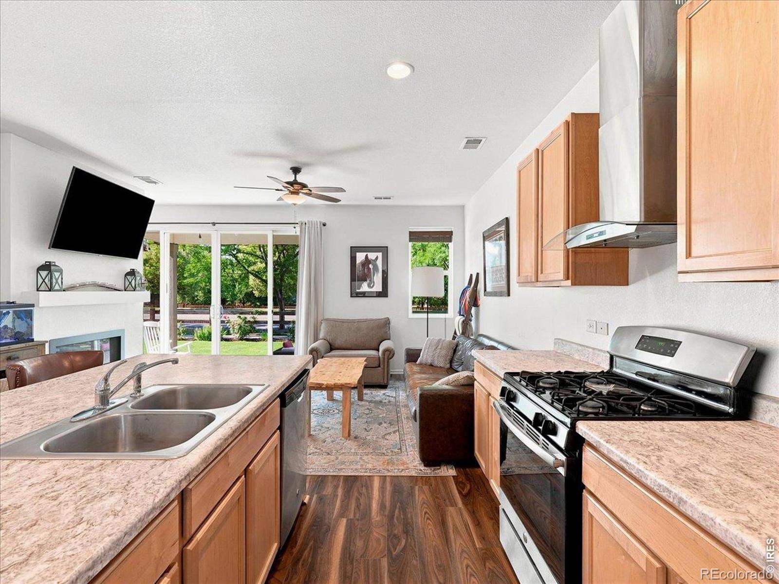 MLS Image #10 for 1652  sorenson drive,windsor, Colorado
