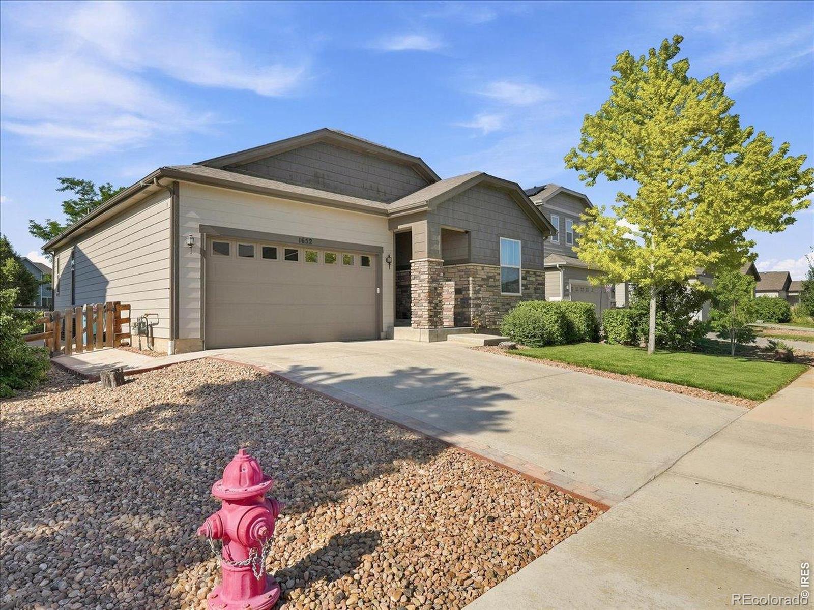 MLS Image #3 for 1652  sorenson drive,windsor, Colorado