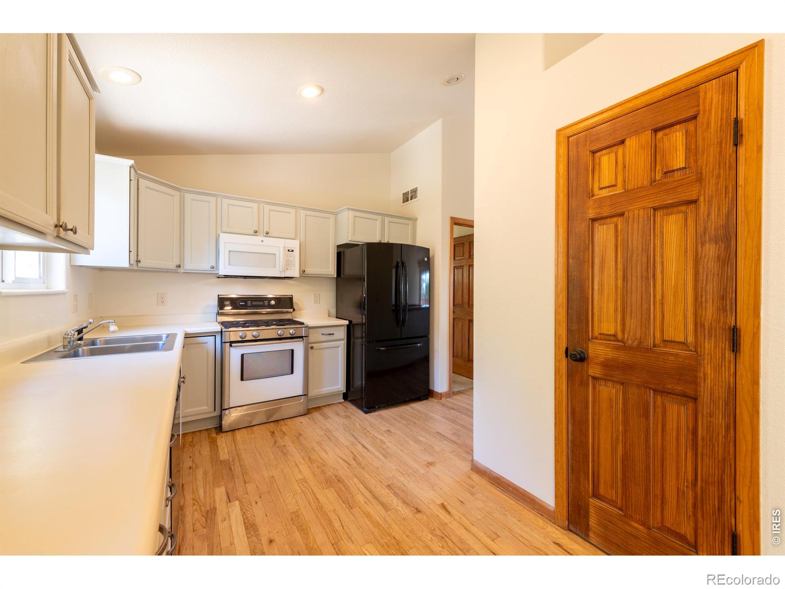 MLS Image #12 for 208  venus road,black hawk, Colorado