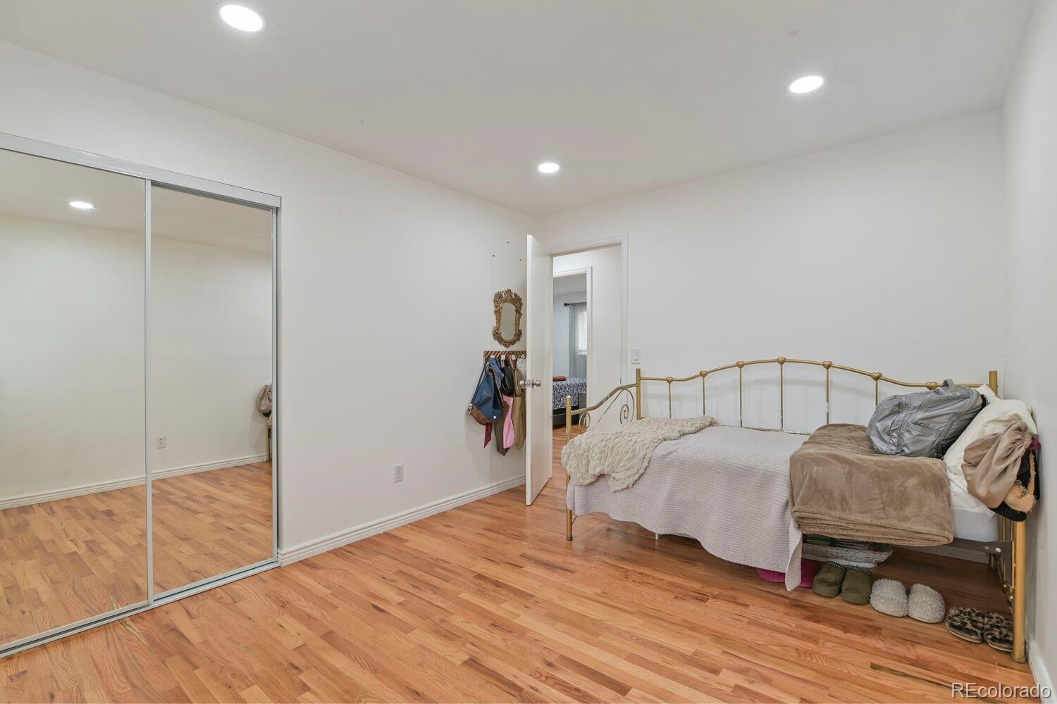 MLS Image #19 for 19093 e bates avenue,aurora, Colorado