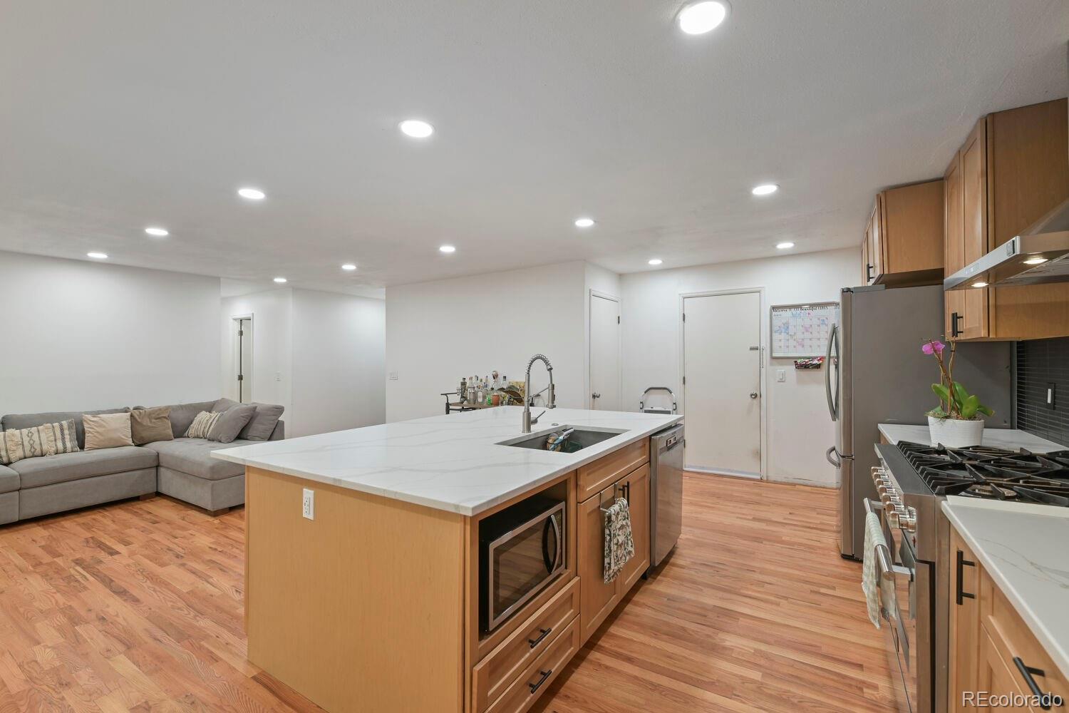 MLS Image #6 for 19093 e bates avenue,aurora, Colorado