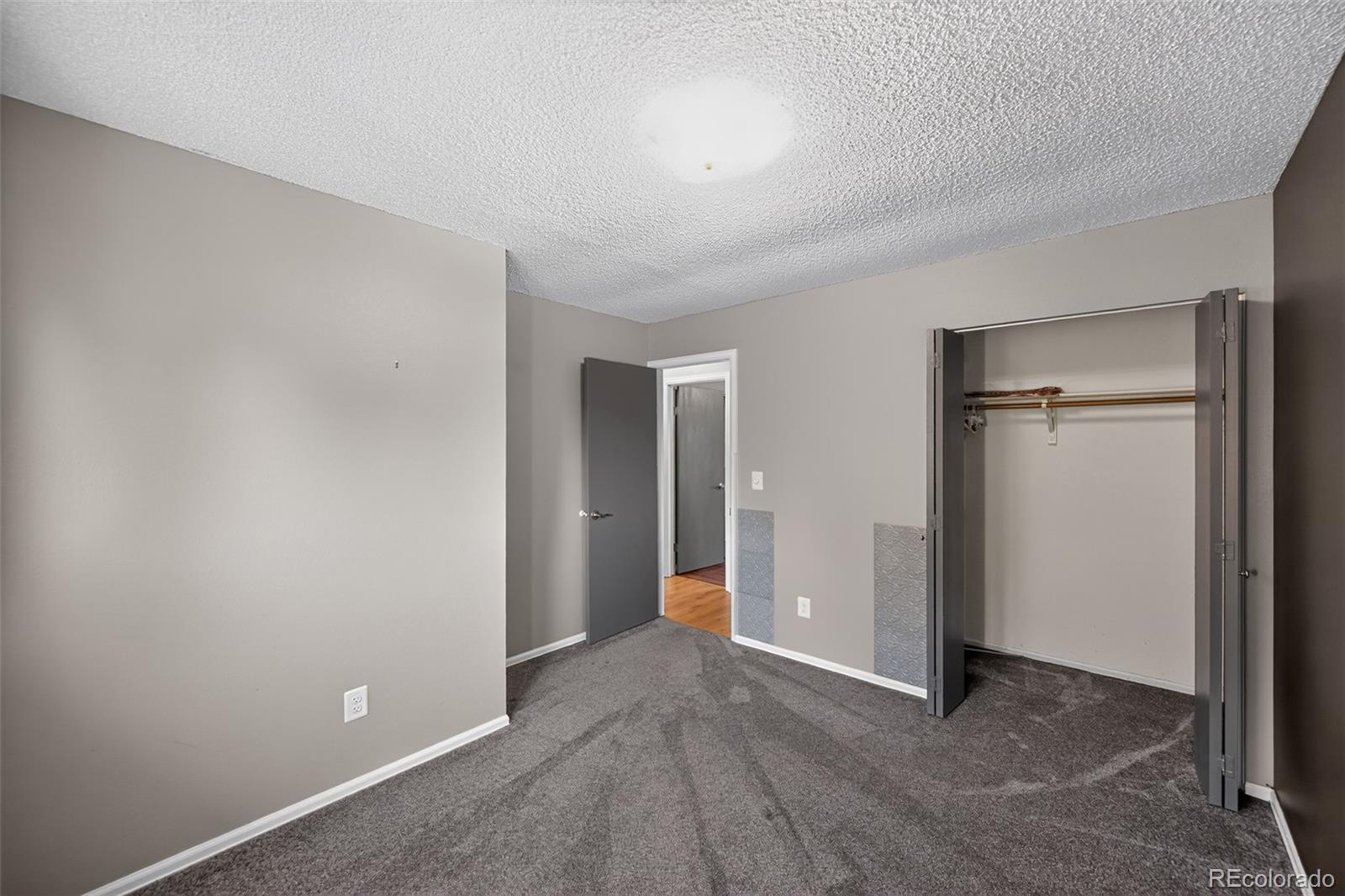 MLS Image #14 for 11892 w dumbarton drive,morrison, Colorado