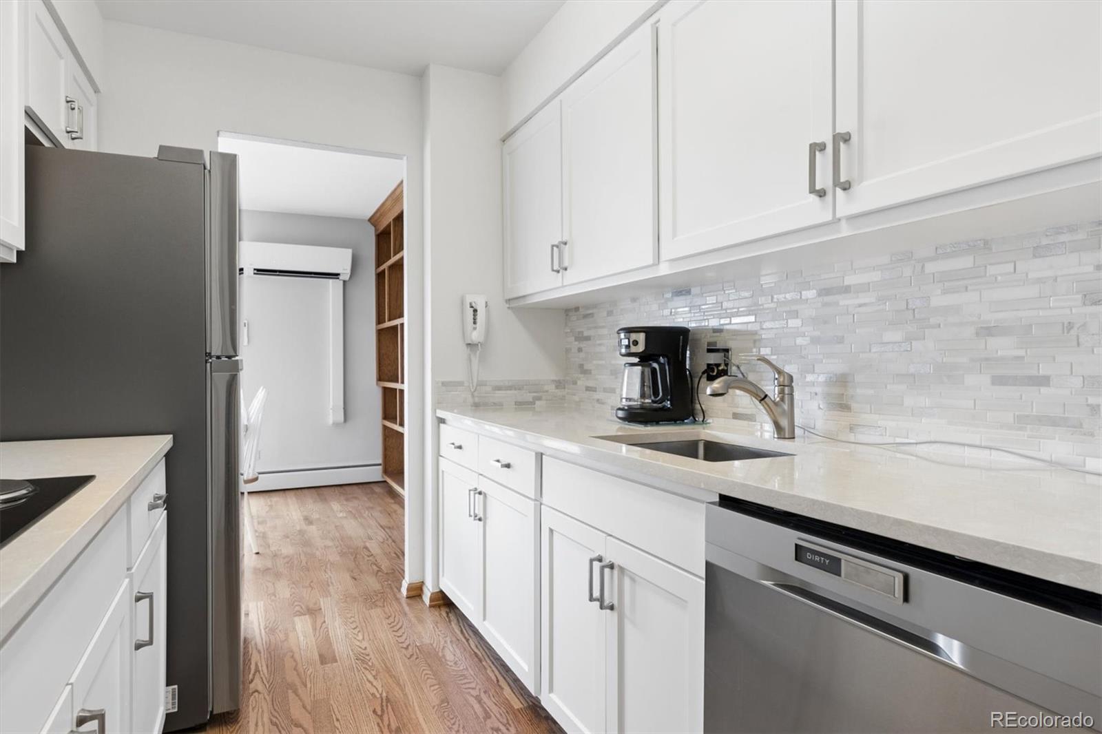 MLS Image #9 for 955  eudora street 808e,denver, Colorado