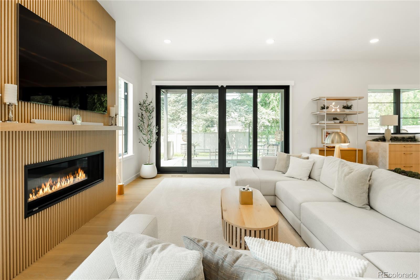 MLS Image #13 for 111 s clermont street,denver, Colorado