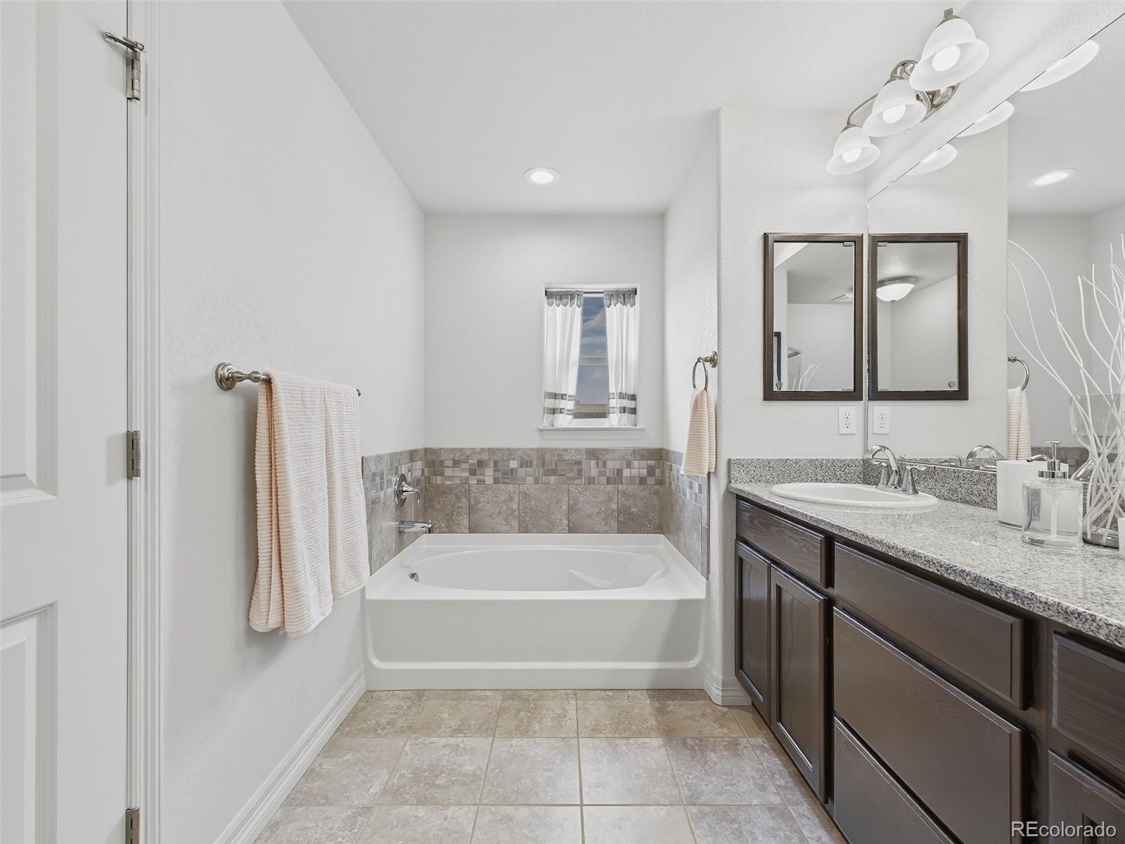 MLS Image #27 for 56597 e 23rd avenue,strasburg, Colorado