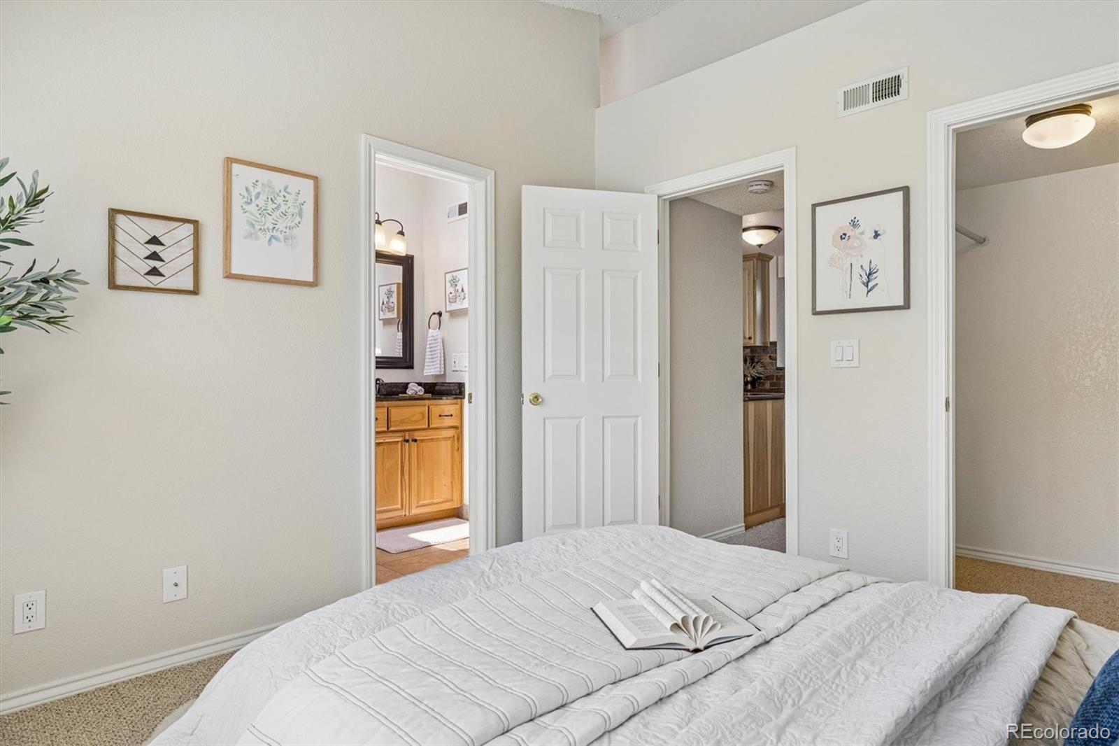 MLS Image #13 for 3090 w prentice avenue,littleton, Colorado