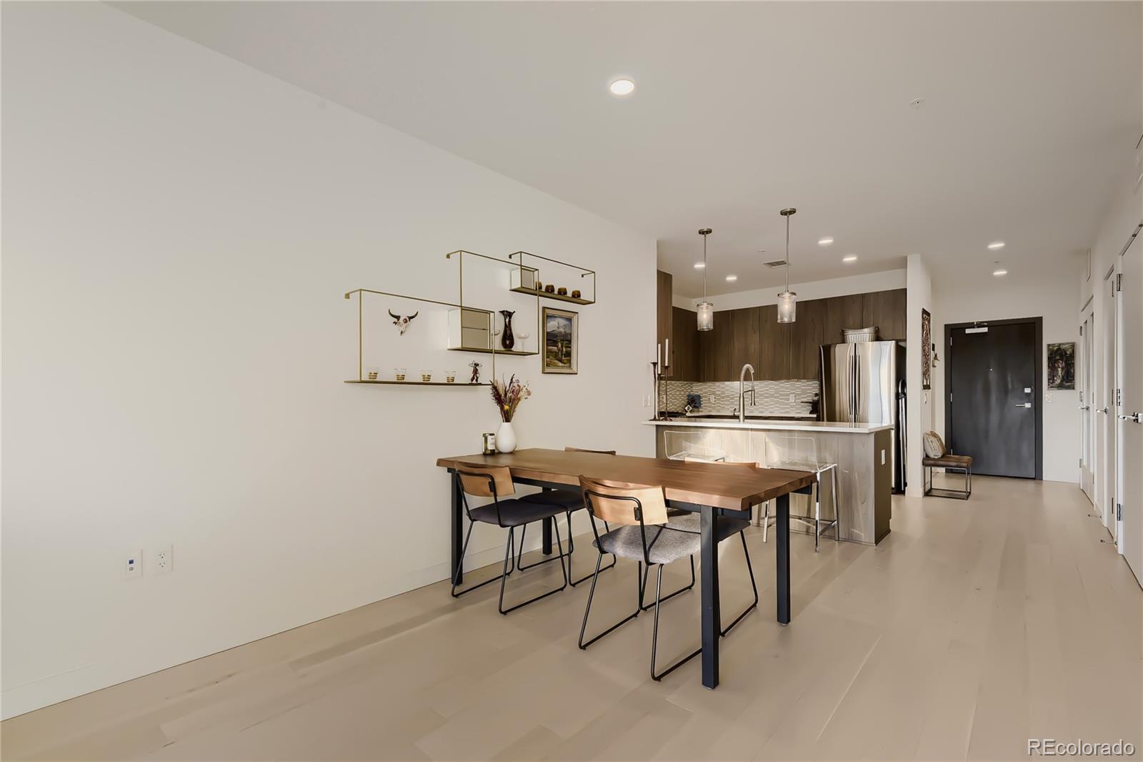 MLS Image #10 for 1616 s broadway  202,denver, Colorado