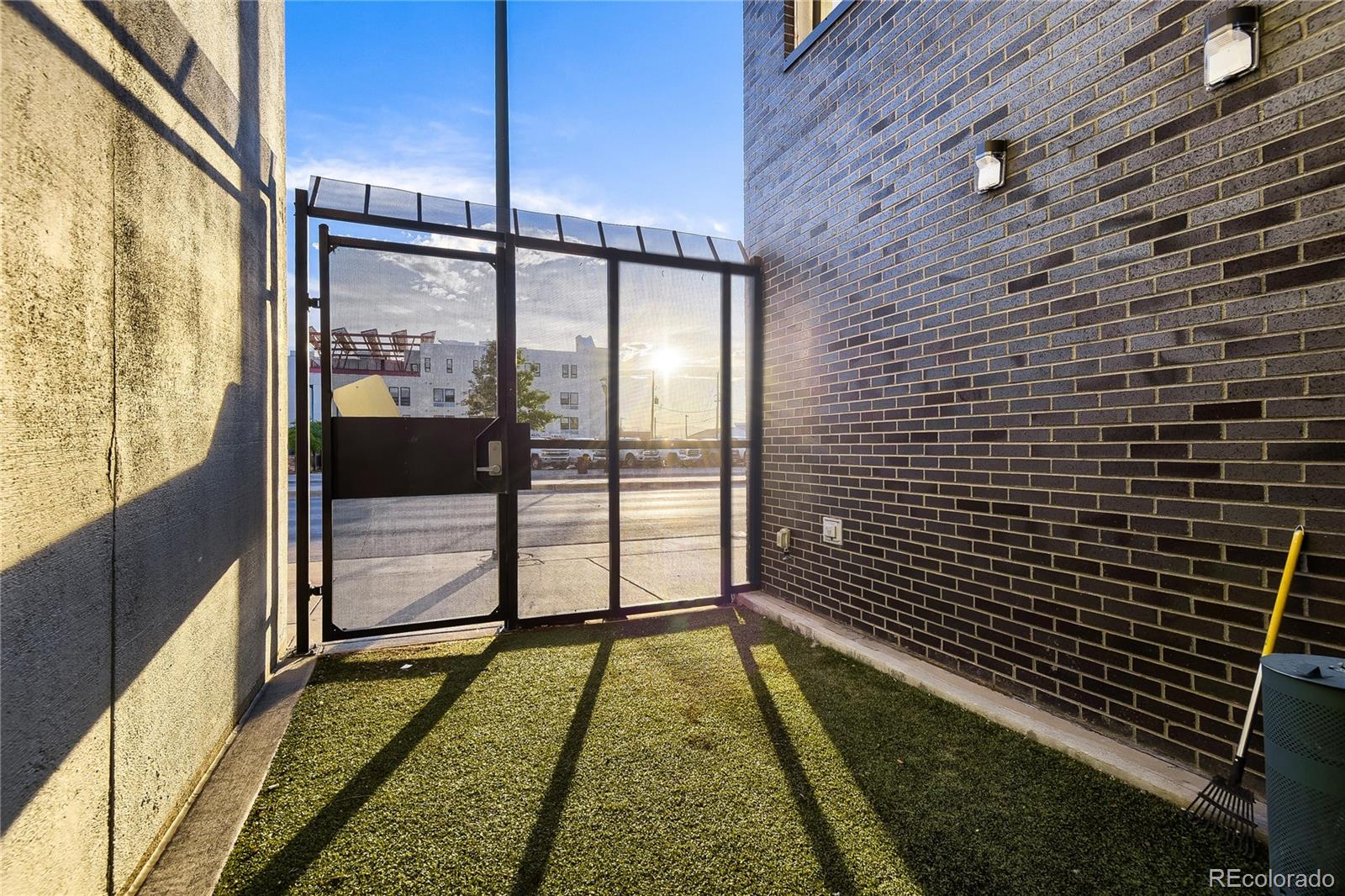 MLS Image #22 for 1616 s broadway  202,denver, Colorado