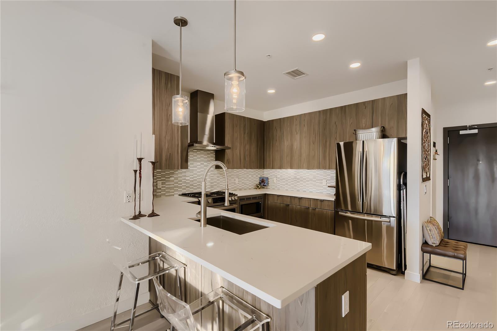MLS Image #8 for 1616 s broadway  202,denver, Colorado