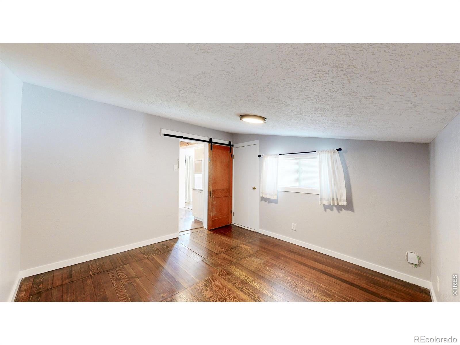 MLS Image #31 for 460 w 5th street,loveland, Colorado