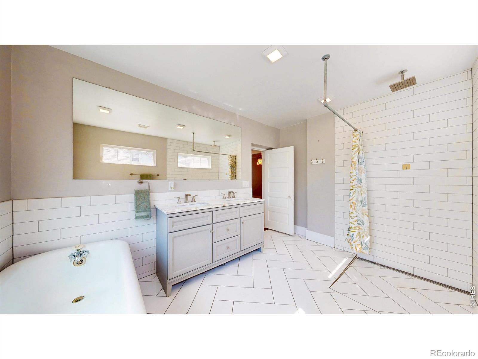 MLS Image #34 for 460 w 5th street,loveland, Colorado