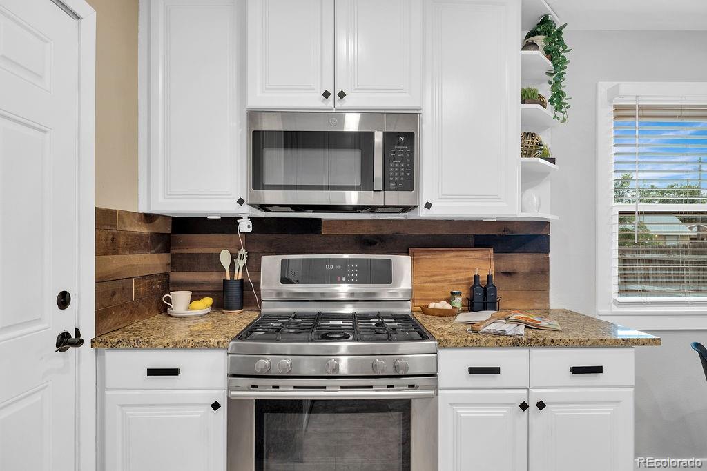 MLS Image #11 for 2396 s linley court,denver, Colorado