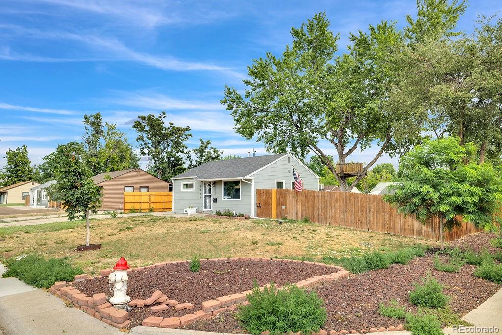 MLS Image #14 for 2396 s linley court,denver, Colorado